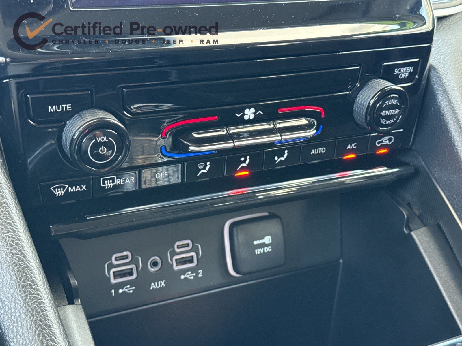 2024 Jeep Grand Cherokee Laredo - Photo 21