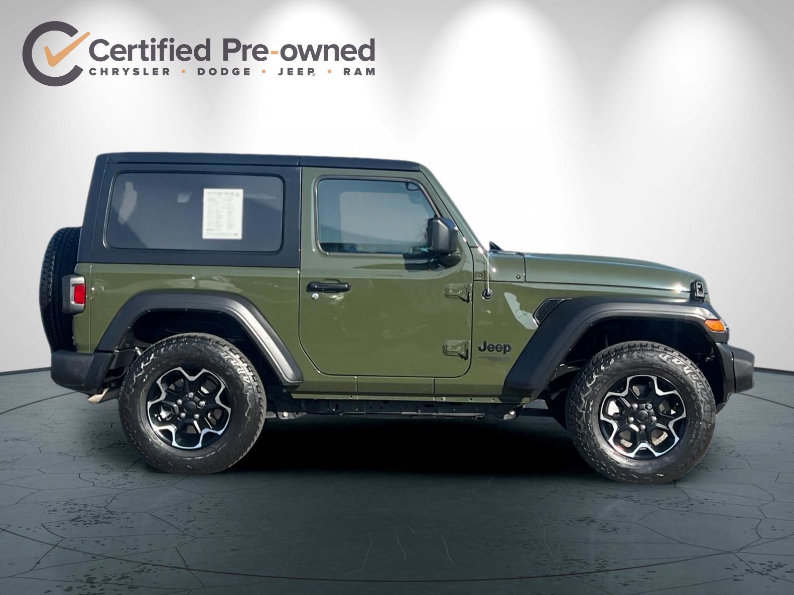 2021 Jeep Wrangler Sport S photo 2