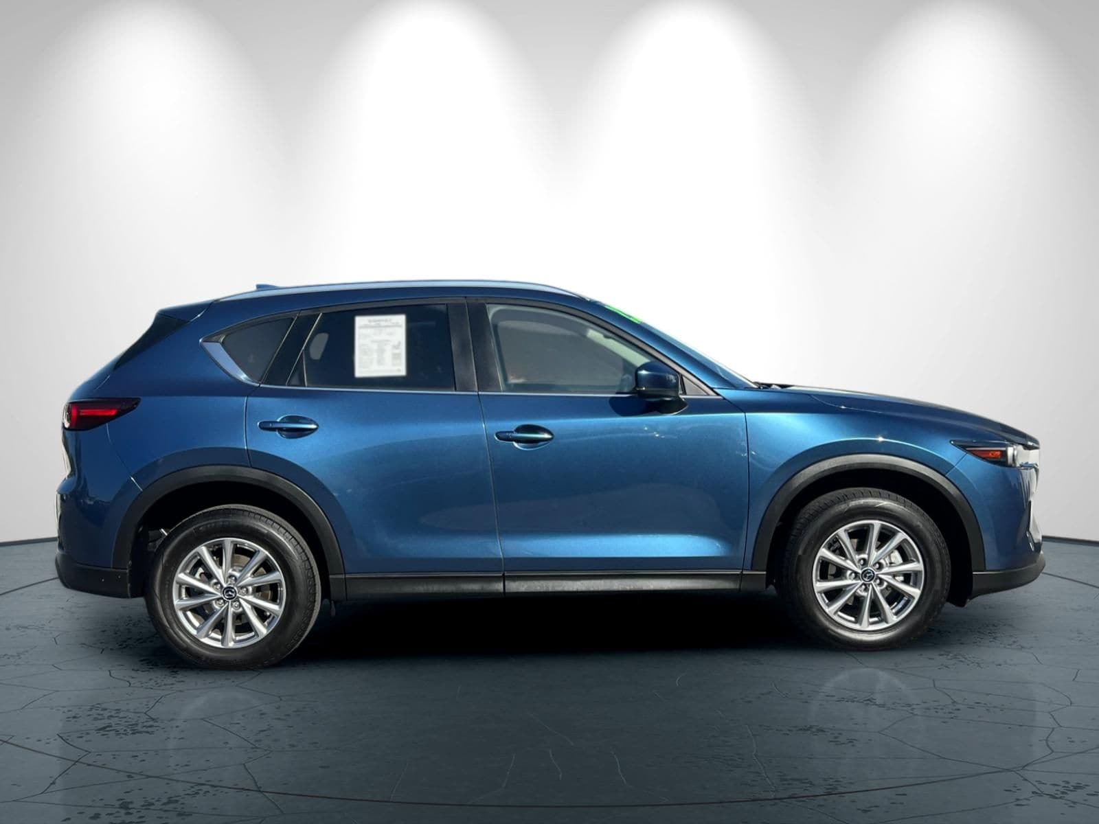 2023 Mazda CX-5 2.5 S Preferred Package photo 2