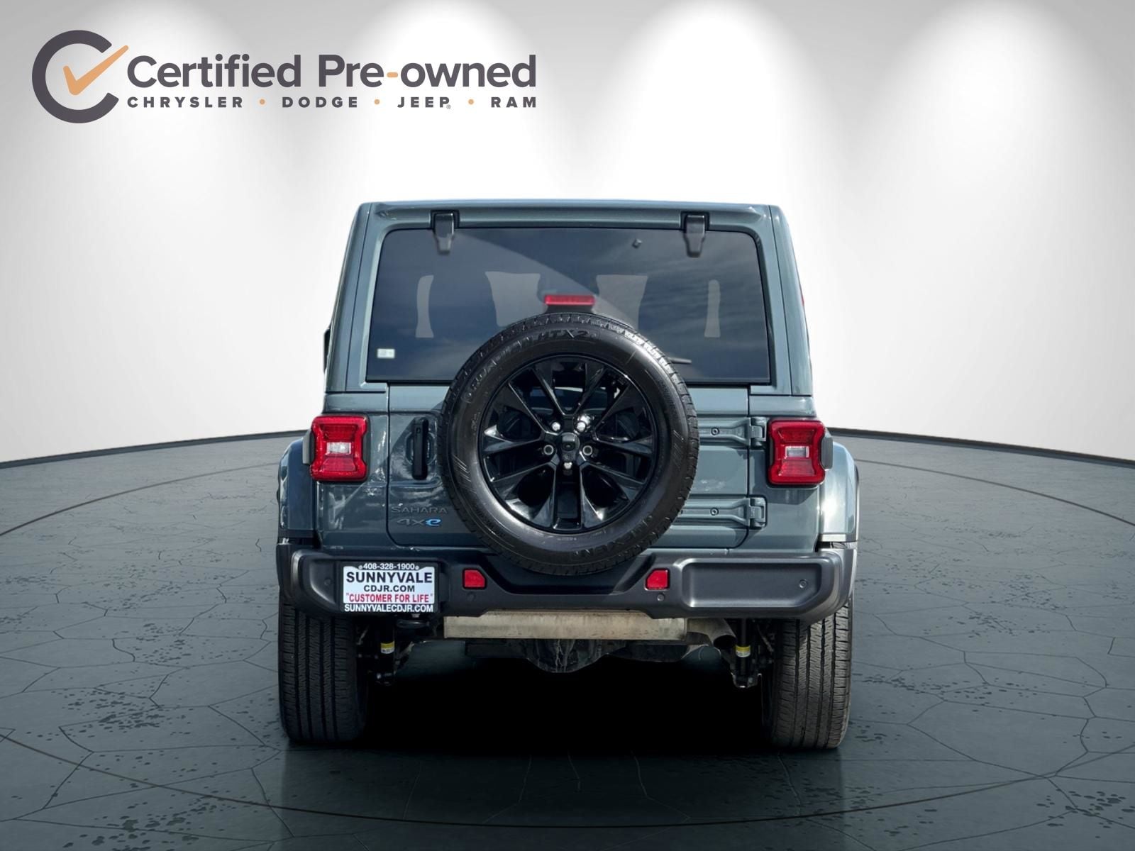 2025 Jeep Wrangler Sahara 4xe photo 4