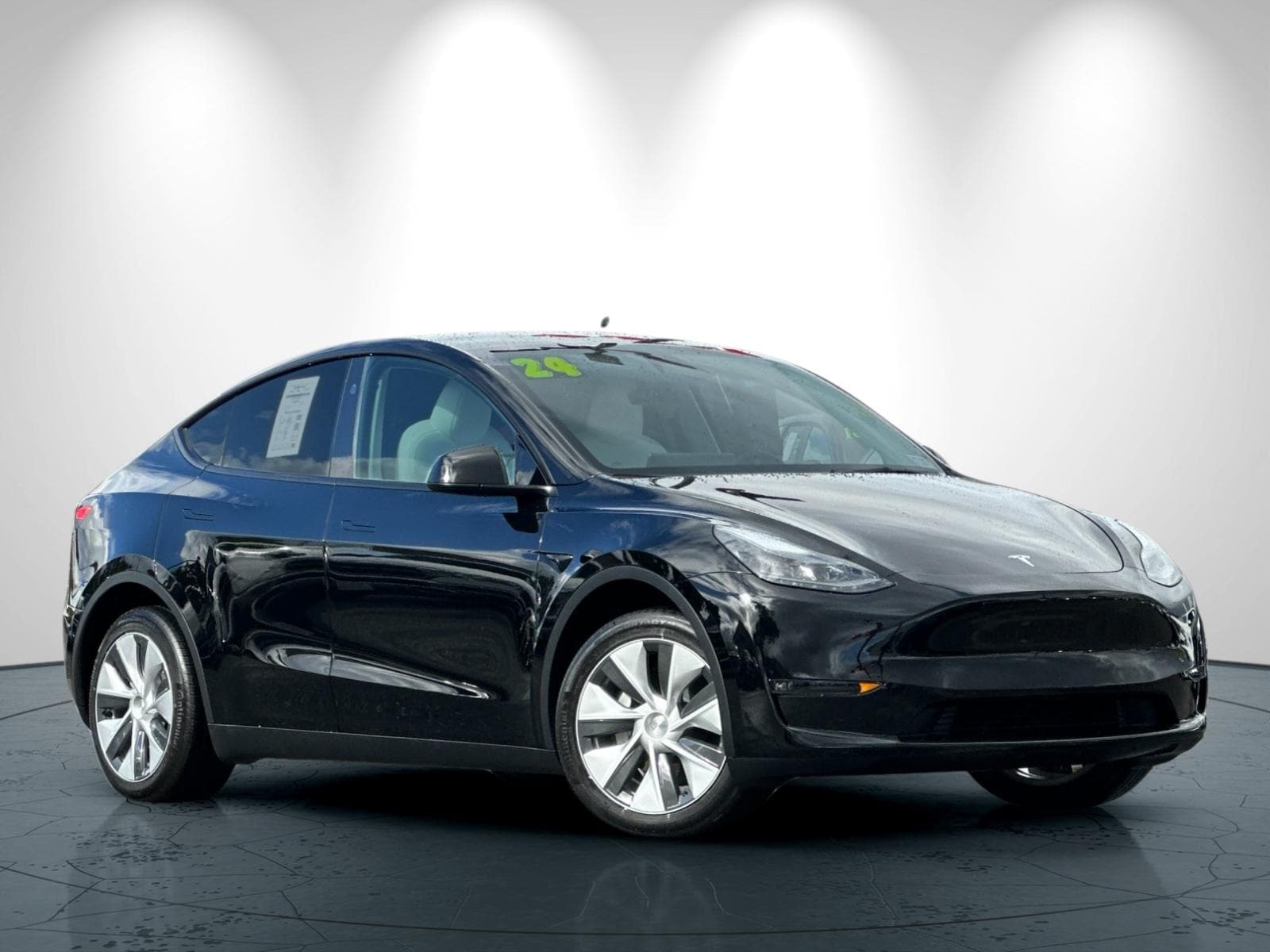 Used 2024 Tesla Model Y Long Range with VIN 7SAYGDEE3RF986751 for sale in Kansas City