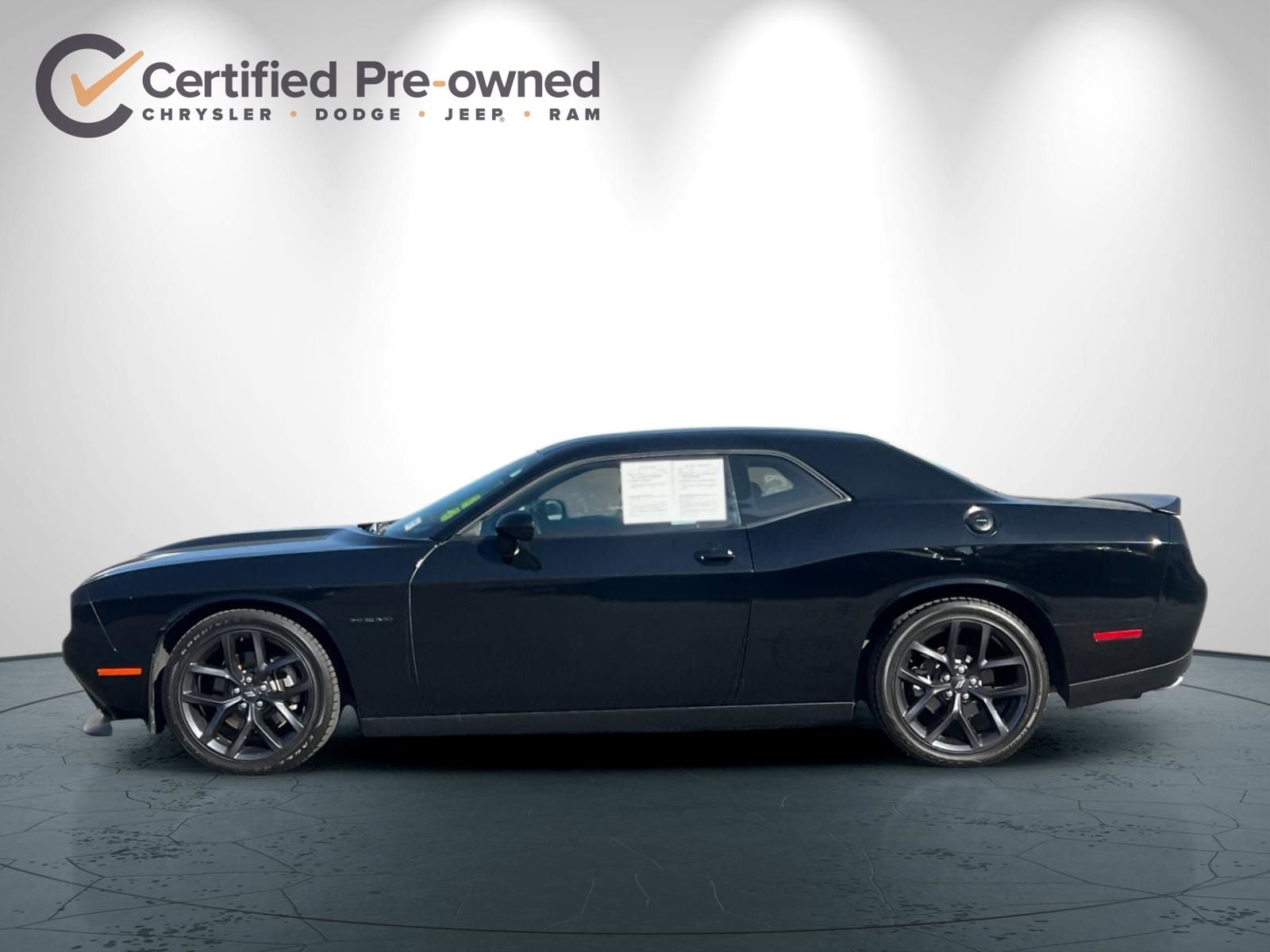 2021 Dodge Challenger R/T photo 6