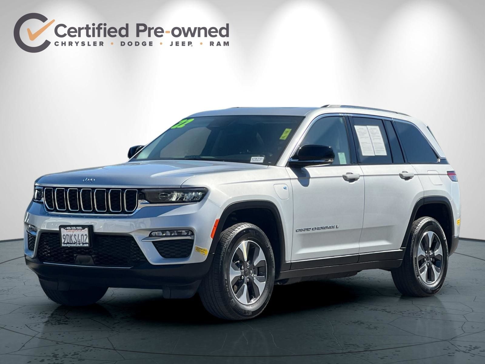 2022 Jeep Grand Cherokee 4xe photo 3