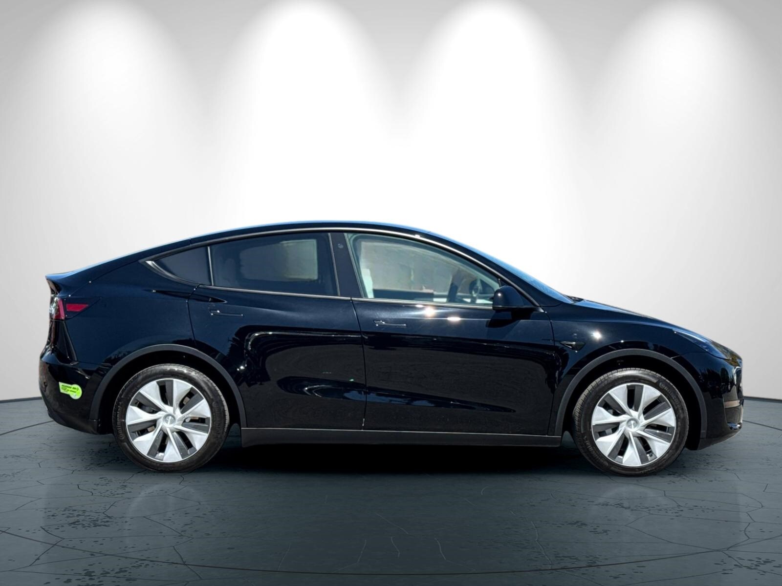 2023 Tesla Model Y Long Range photo 3