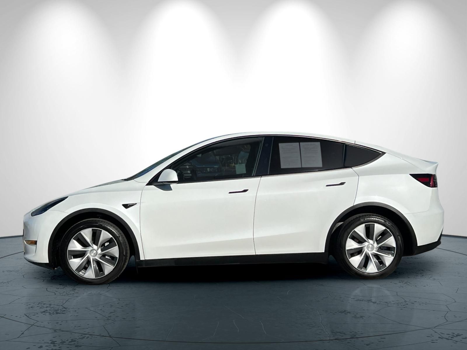 2023 Tesla Model Y Long Range photo 6