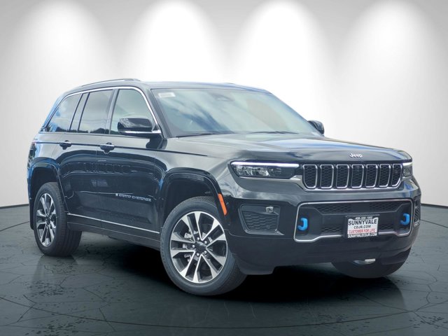 2023 Jeep Cherokee 4xe Overland photo 2