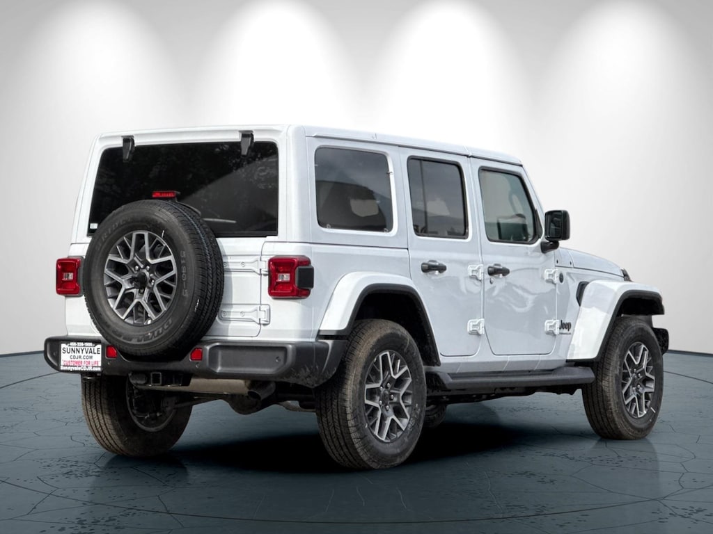 New 2026 Jeep Wrangler 4-DOOR SAHARA Sport Utility