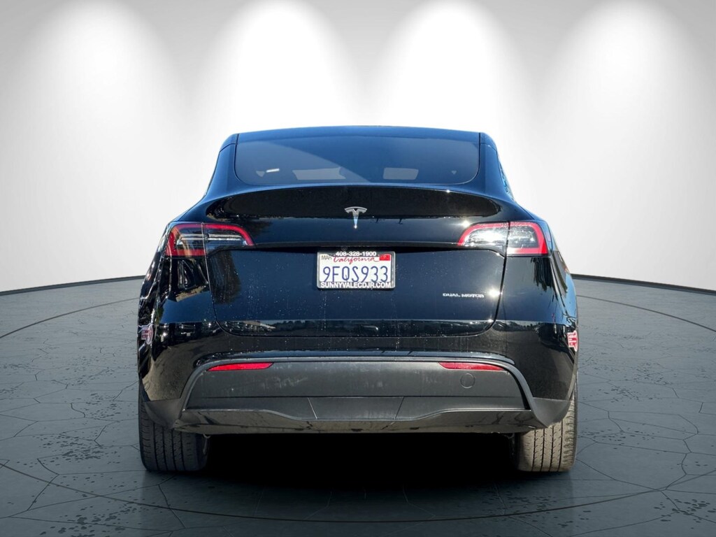 Used 2023 Tesla Model Y Long Range SUV
