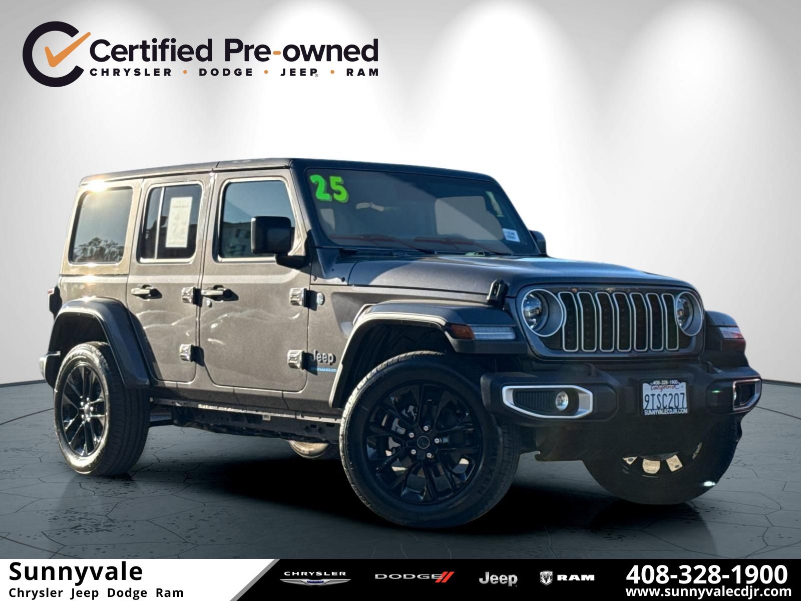 2025 Jeep Wrangler Sahara 4xe photo 1