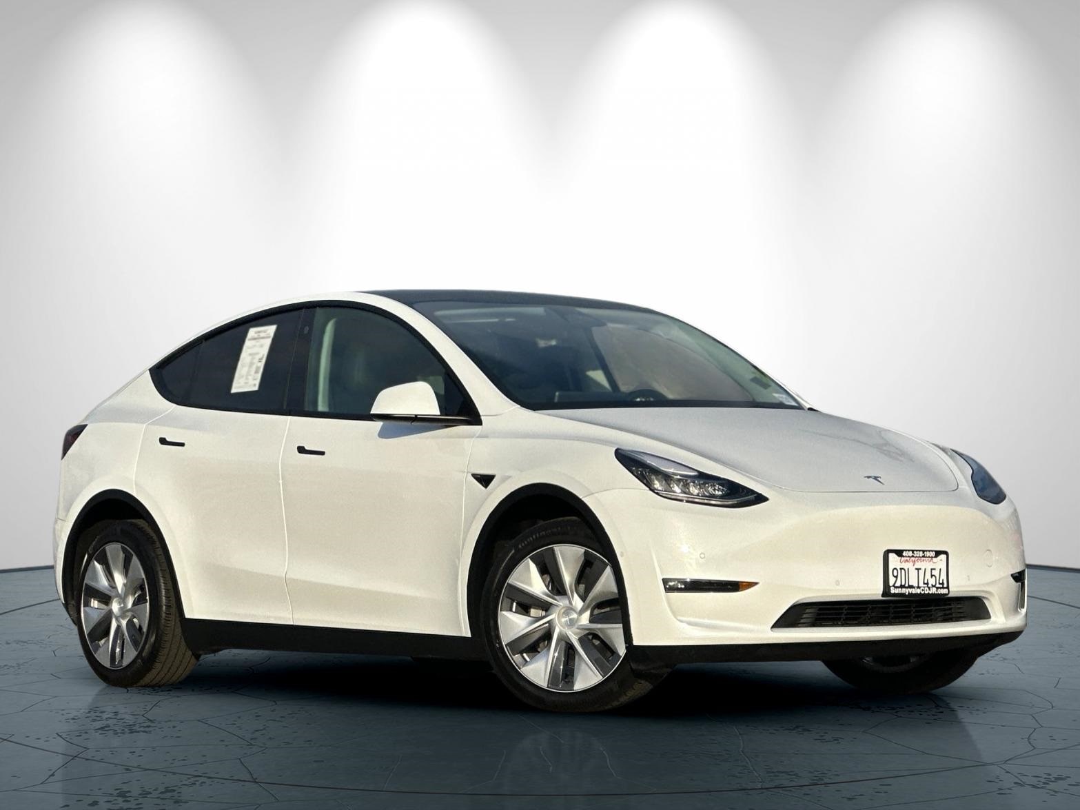 Used 2022 Tesla Model Y Long Range with VIN 7SAYGDEE5NF575538 for sale in Sunnyvale, CA