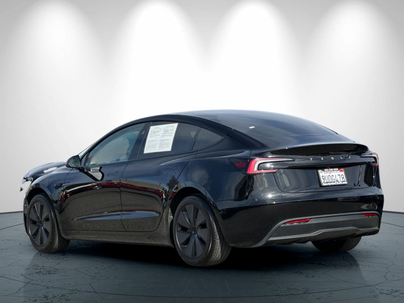 2025 Tesla Model 3 Long Range photo 5