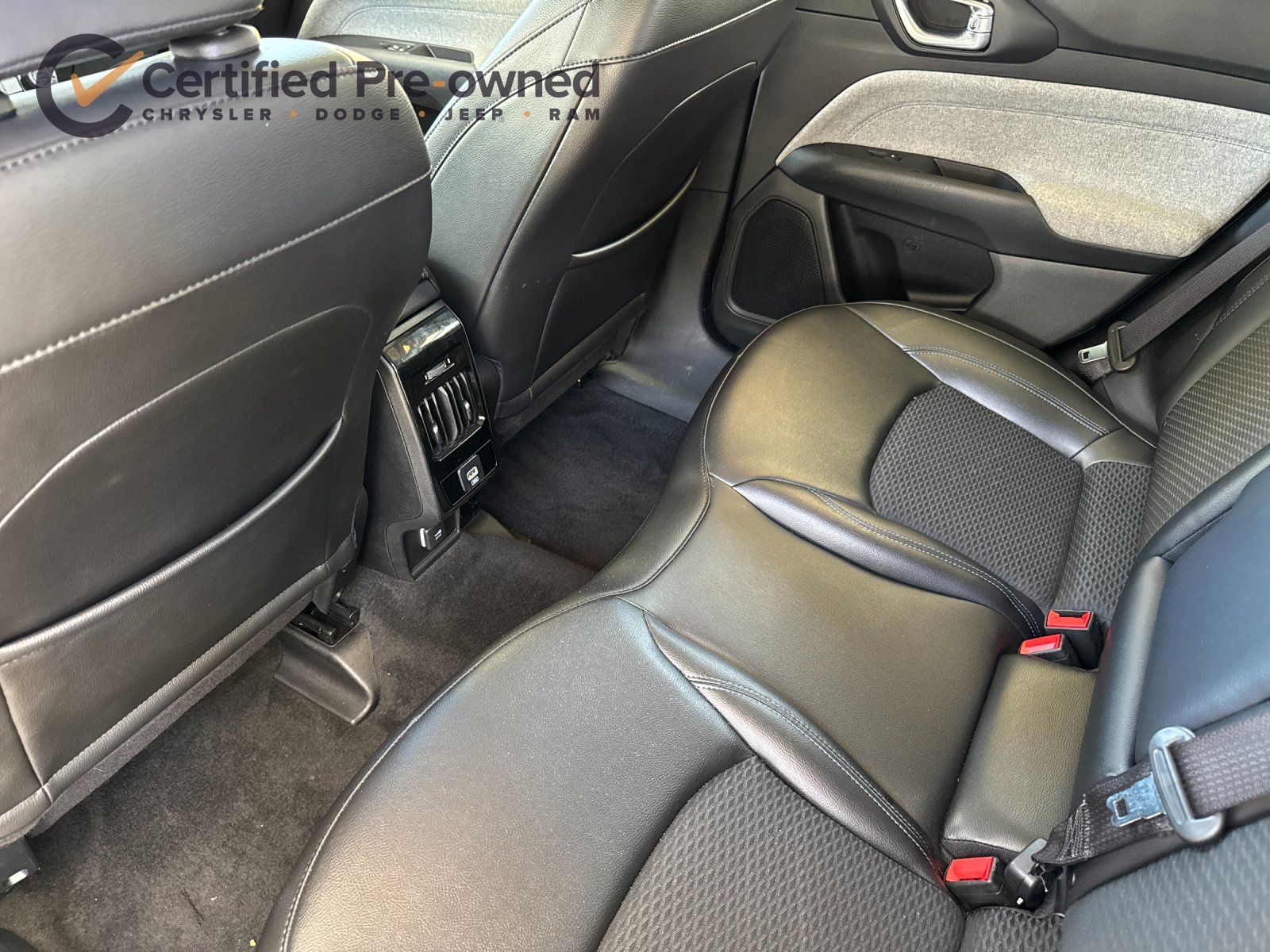 2022 Jeep Compass Latitude - Photo 13