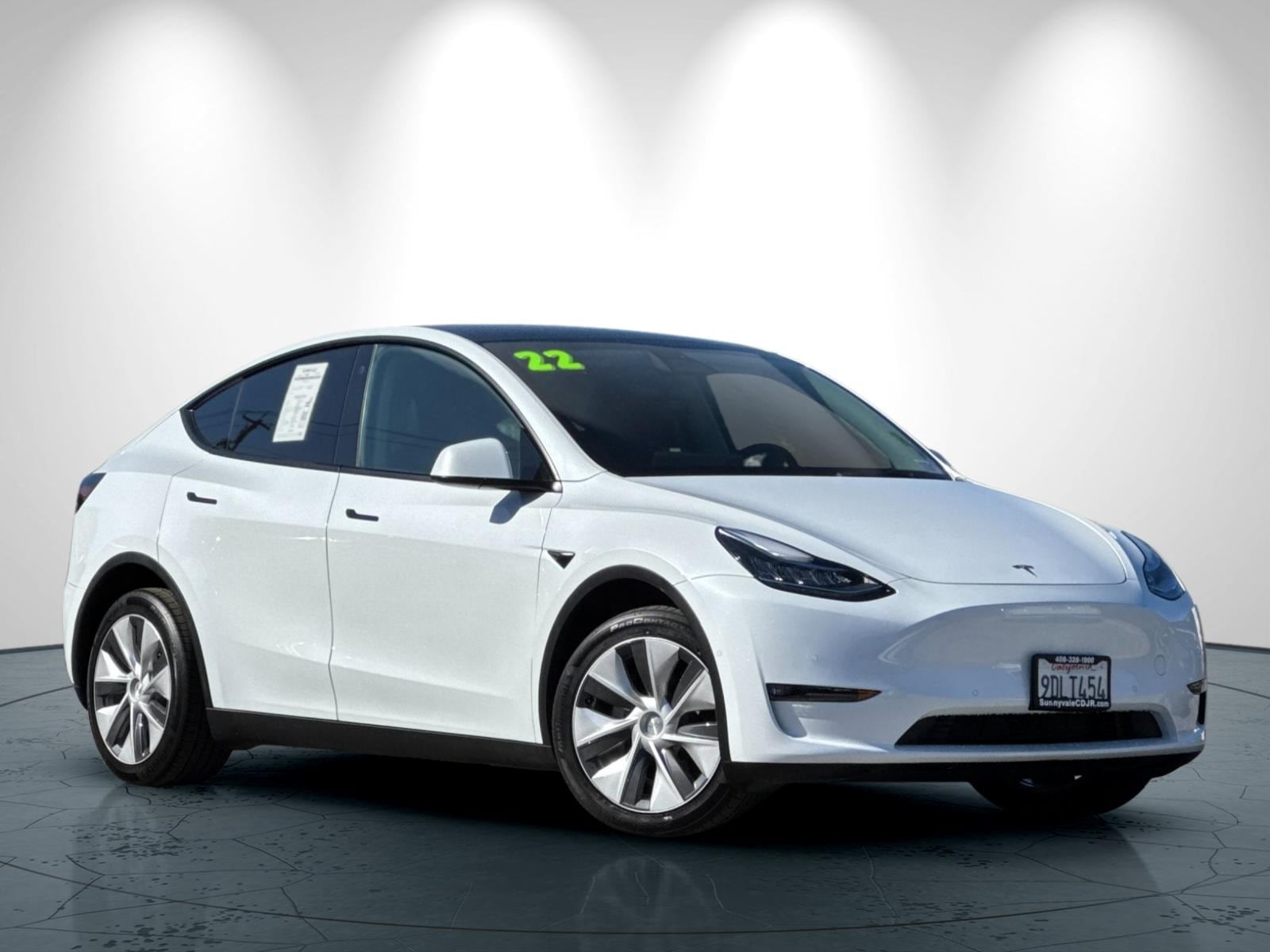 Used 2022 Tesla Model Y Long Range with VIN 7SAYGDEE5NF575538 for sale in Sunnyvale, CA