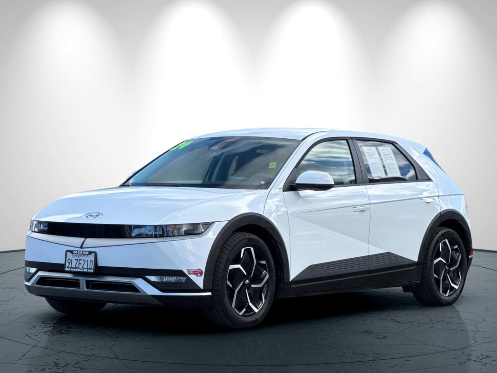 2024 Hyundai IONIQ 5 SEL photo 3