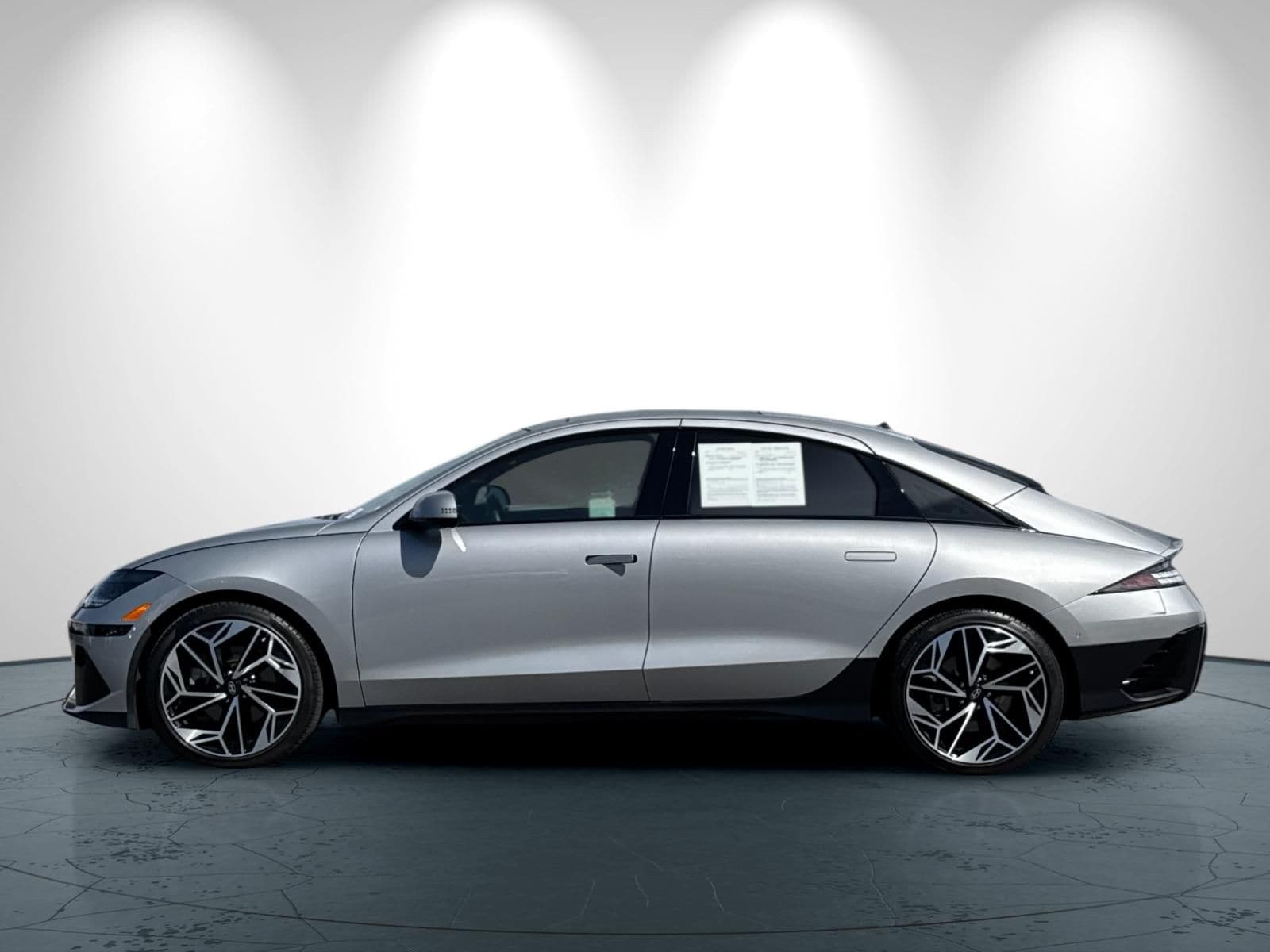 2024 Hyundai IONIQ 6 Limited photo 6