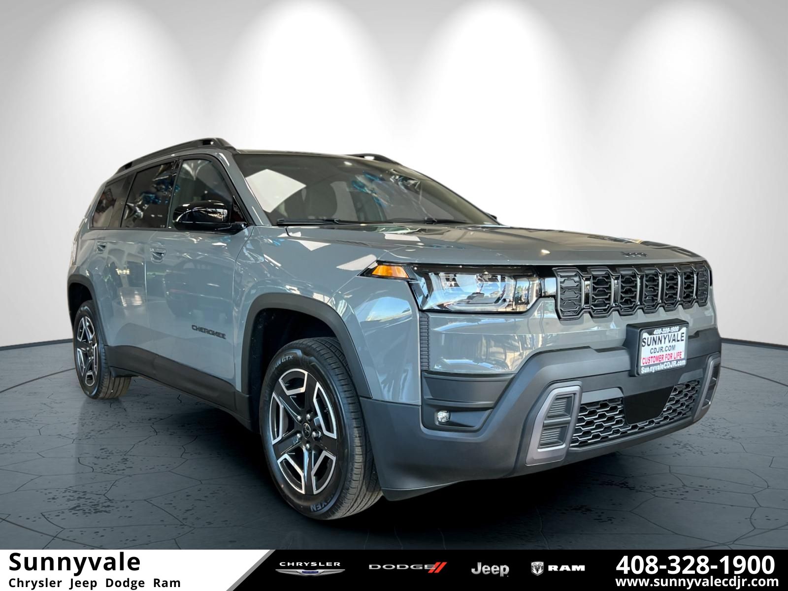 2026 Jeep Cherokee Laredo HEV 4X4's photo