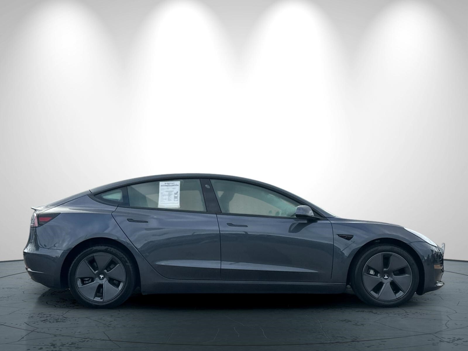 2022 Tesla Model 3 Long Range photo 3
