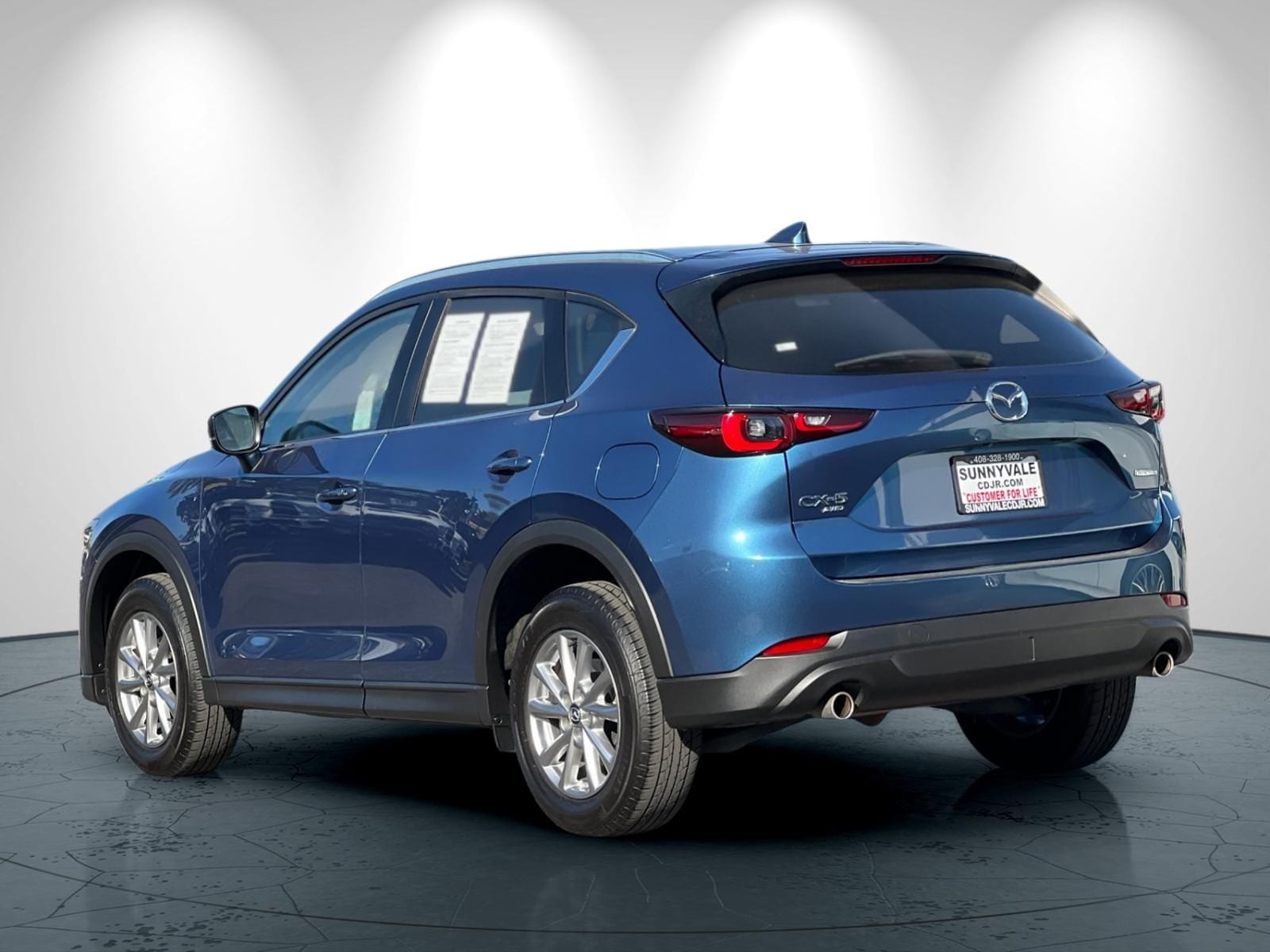 2023 Mazda CX-5 2.5 S Preferred Package photo 5
