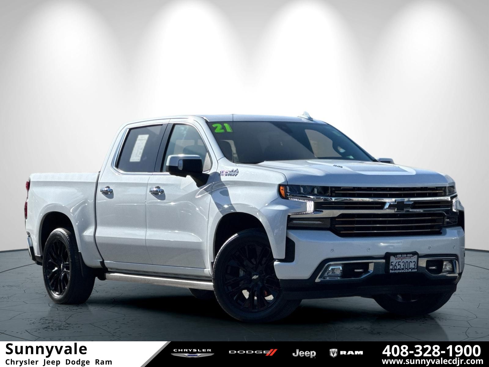 2021 Chevrolet Silverado 1500 High Country 4X4 Crew Cab Short Box's photo
