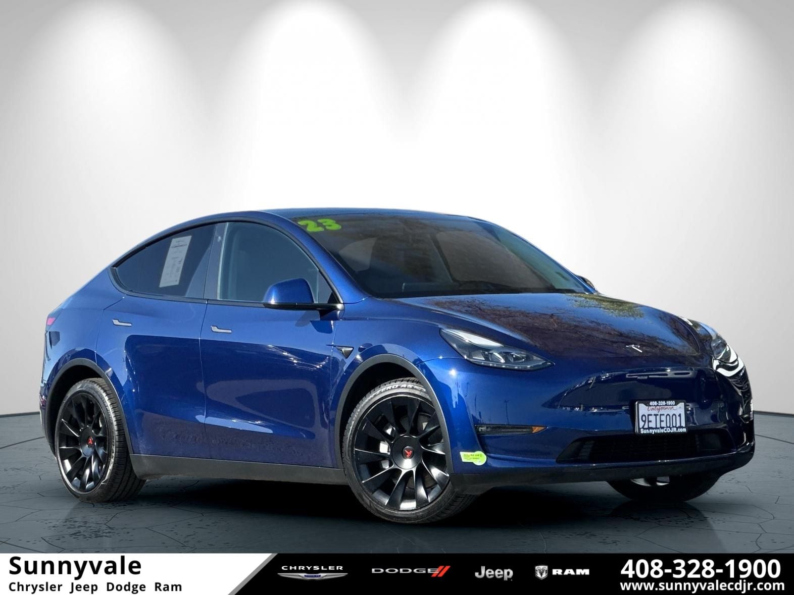 2023 Tesla Model Y Long Range Dual Motor All-Wheel Drive's photo