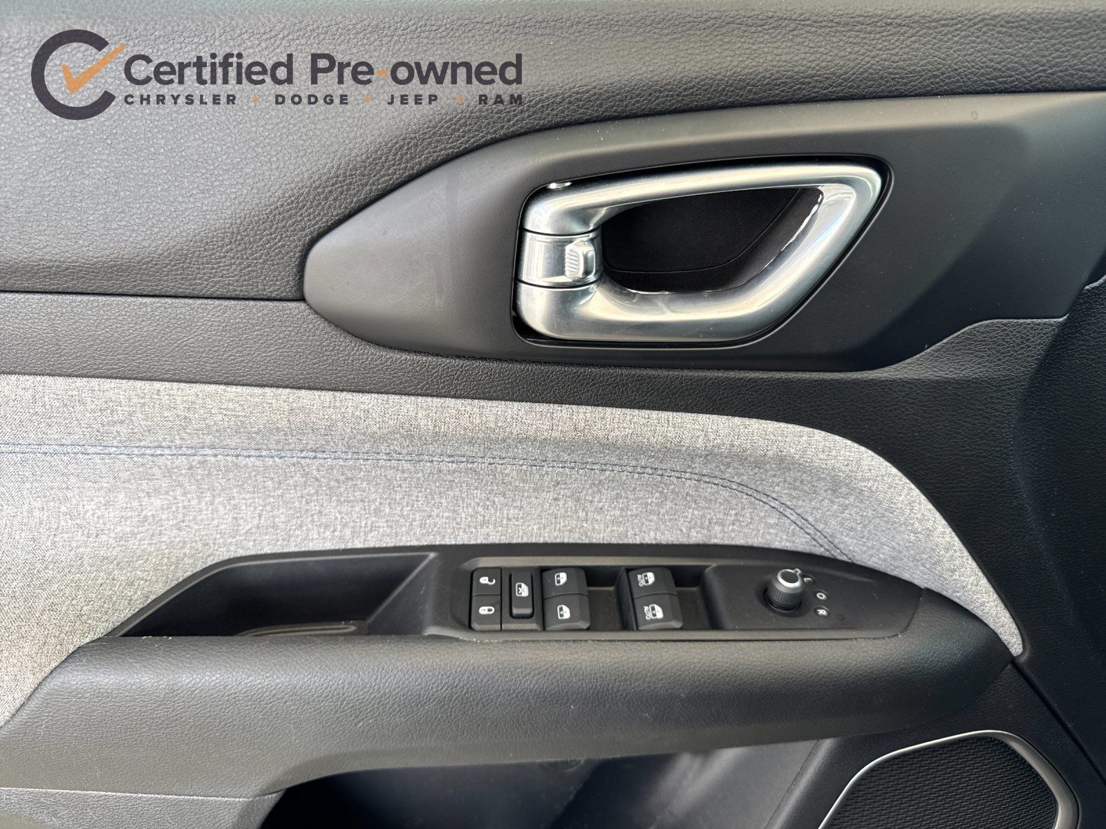2022 Jeep Compass Latitude - Photo 12