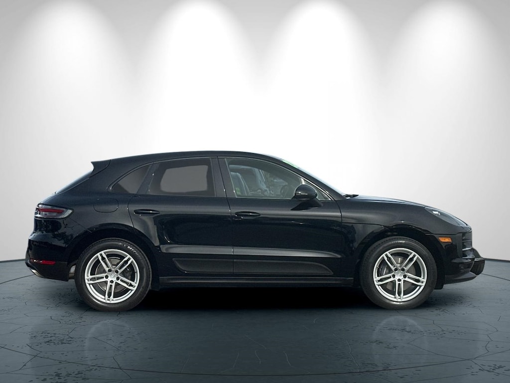 Used 2021 Porsche Macan Base SUV