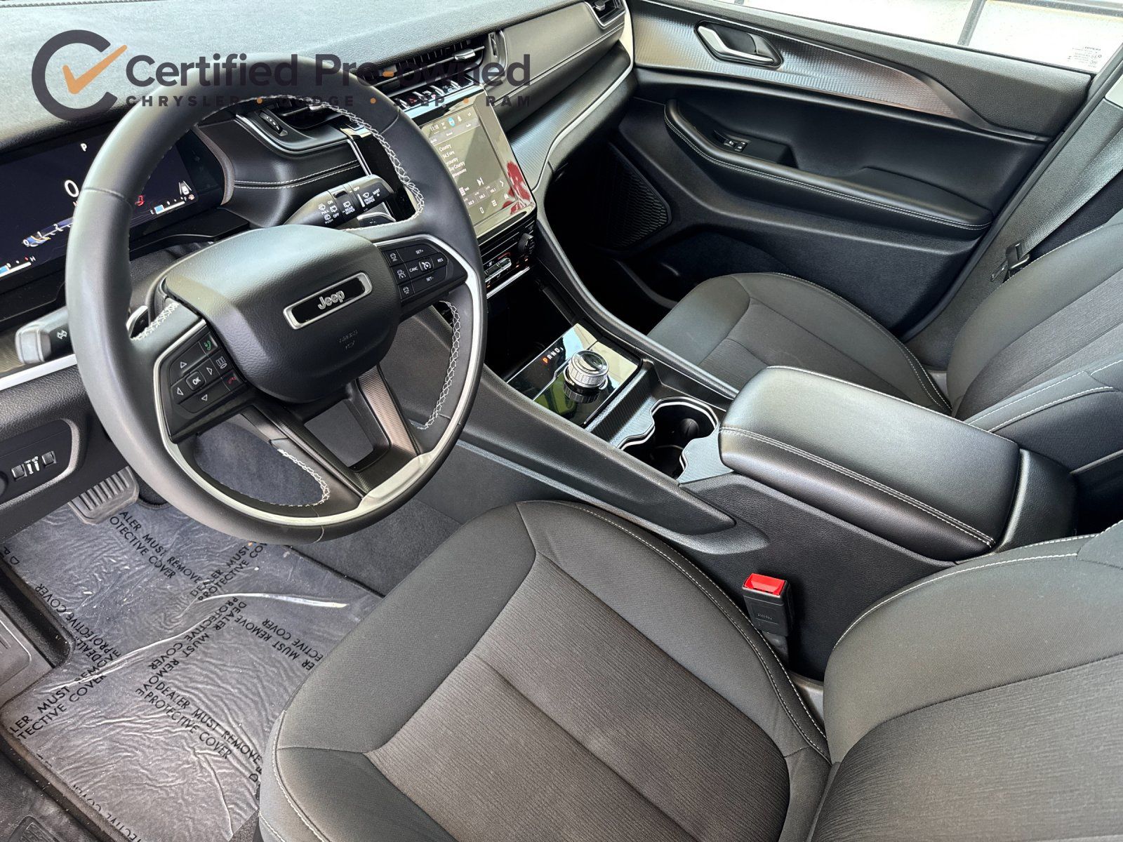 2024 Jeep Grand Cherokee Laredo - Photo 11