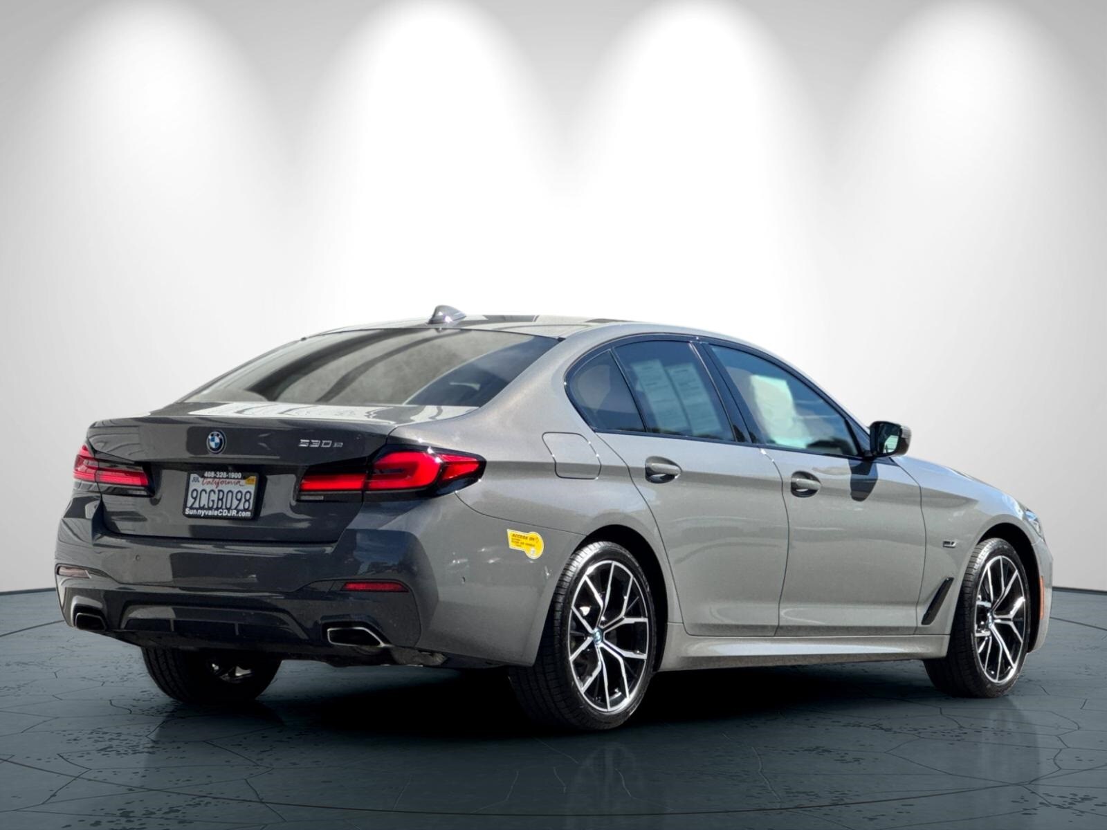 2022 Bmw 530e photo 3