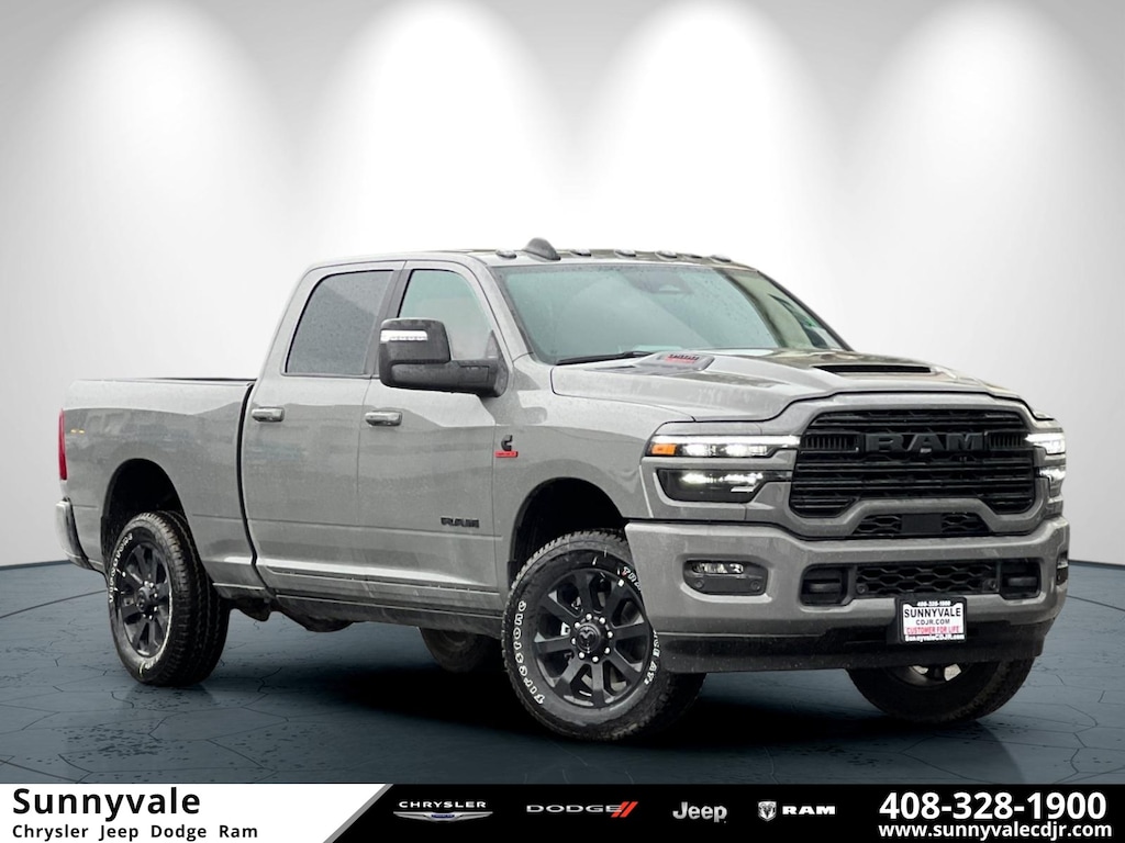 New 2026 Ram 3500 LARAMIE CREW CAB 4X4 6'4 BOX Pickup