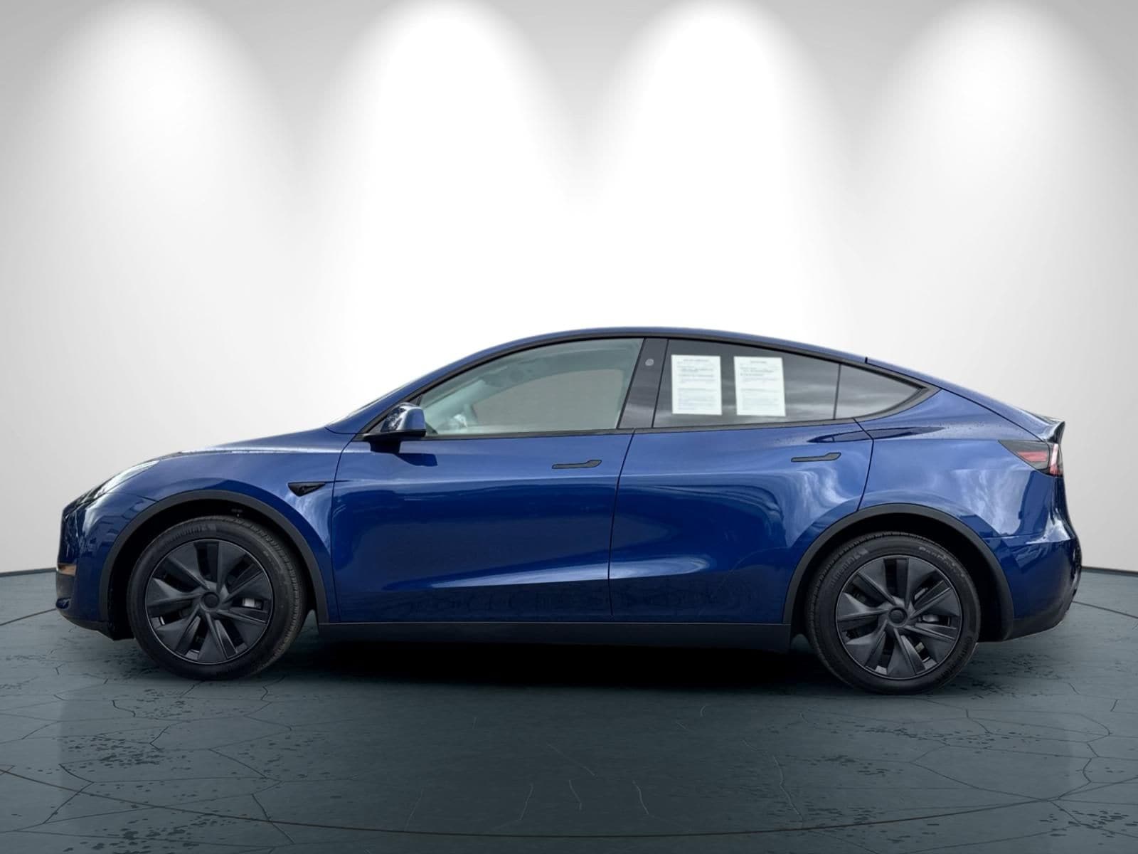 2024 Tesla Model Y Long Range photo 6