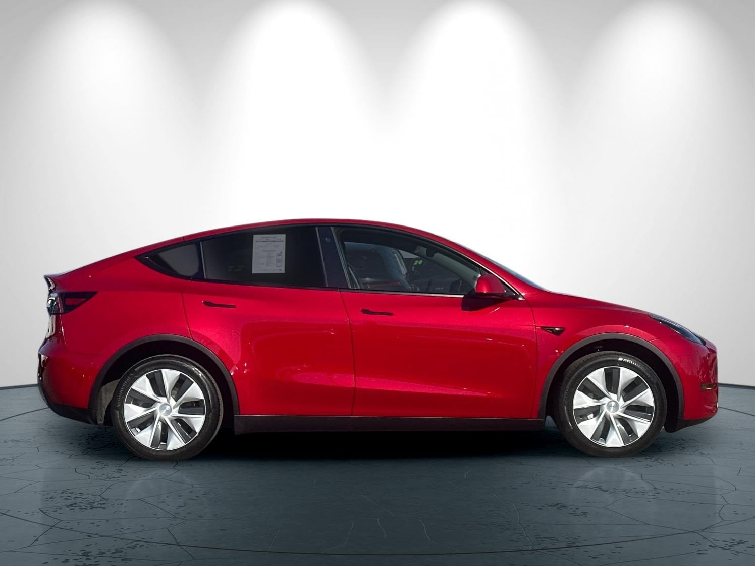 2022 Tesla Model Y Long Range photo 2
