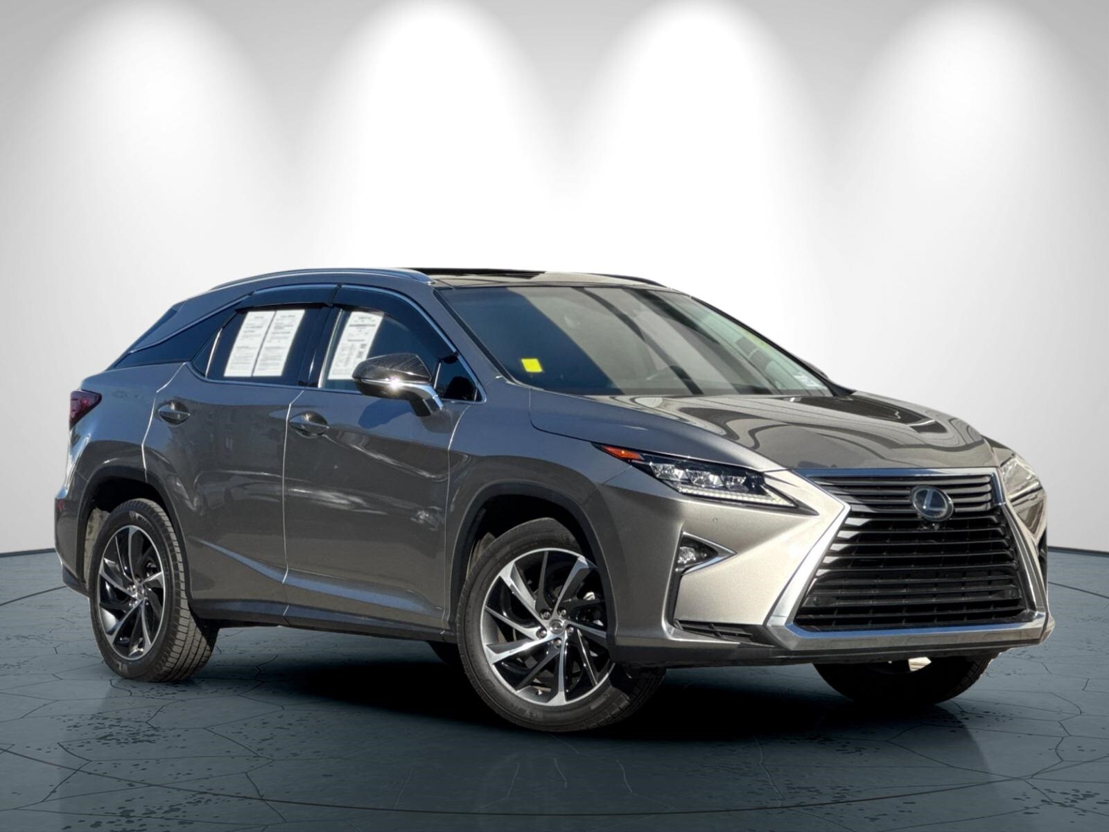 2017 Lexus RX 350 photo 2