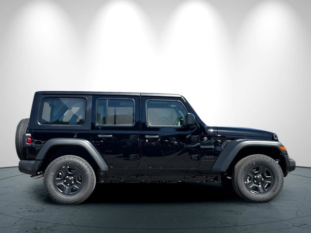 2025 Jeep Wrangler Sport photo 3