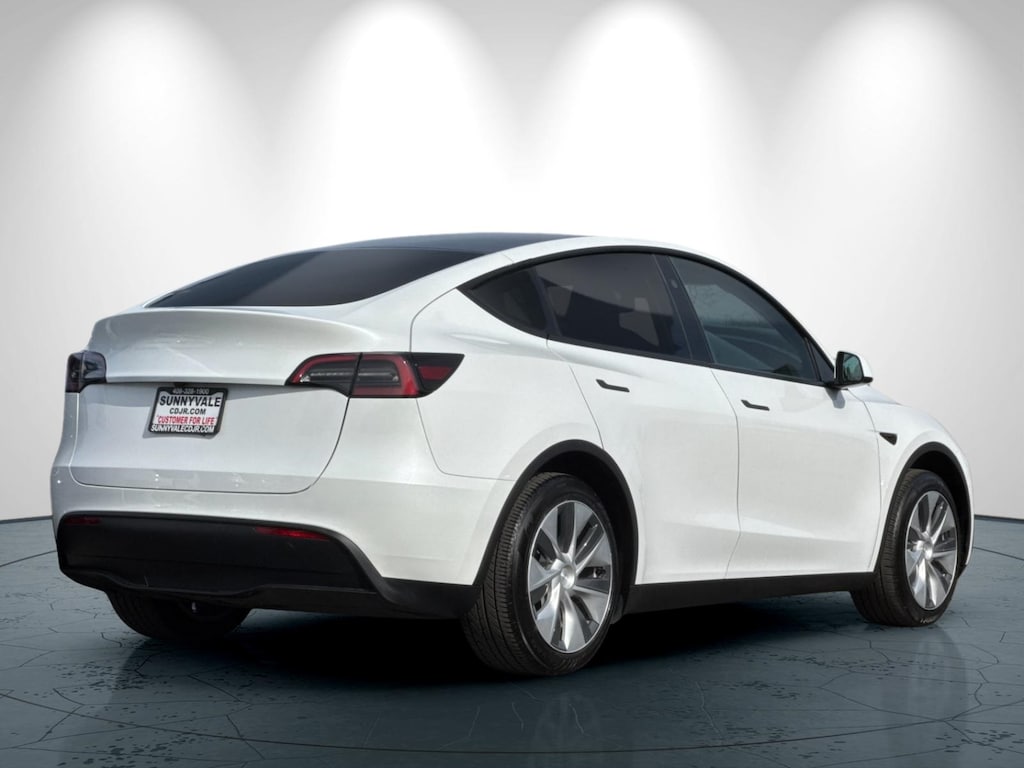 Used 2023 Tesla Model Y Standard Range SUV