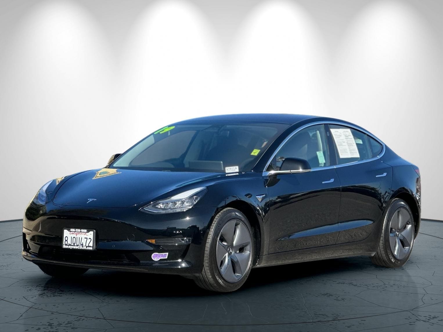 2019 Tesla Model 3 Standard Range Plus photo 3
