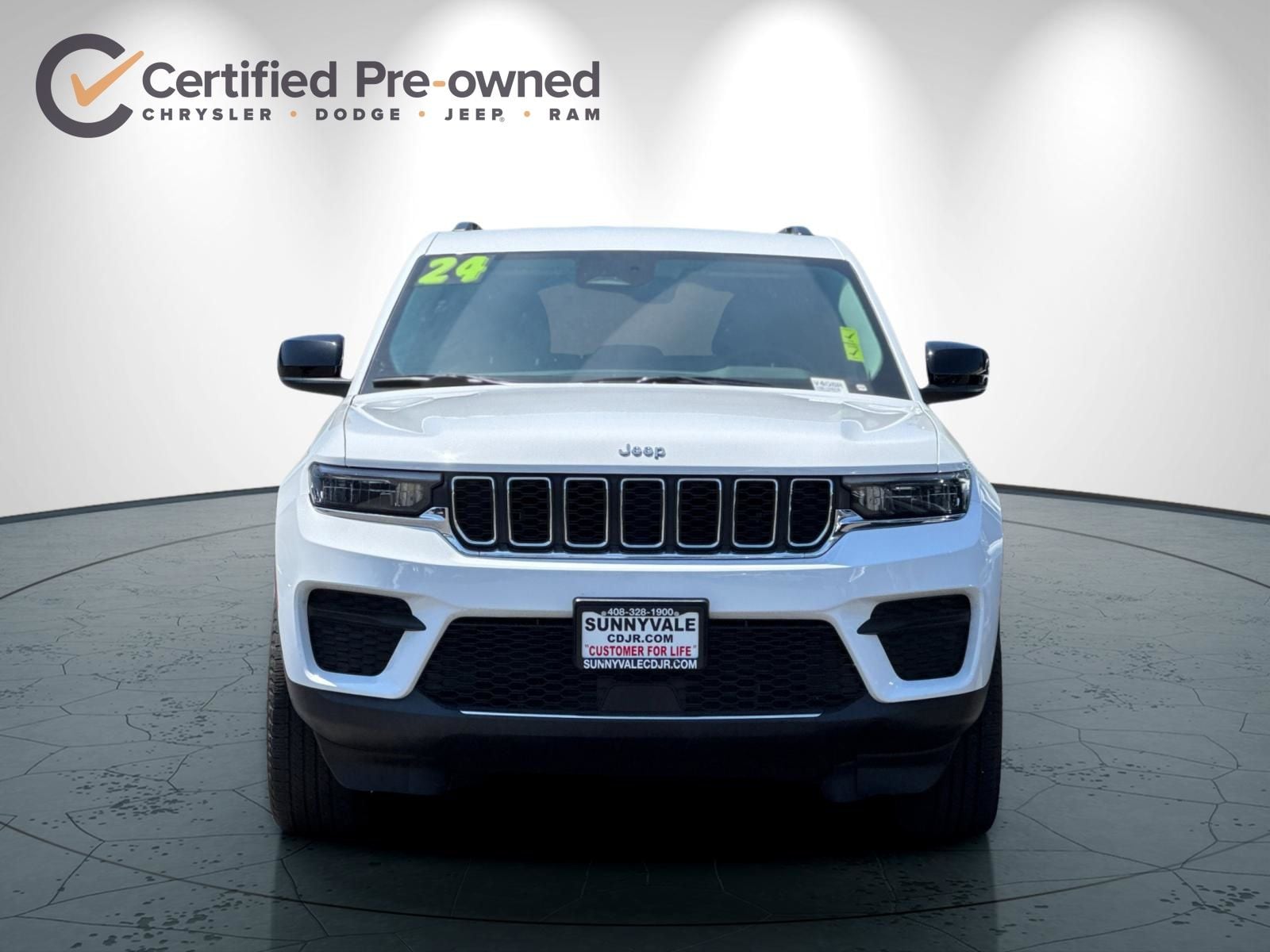 2024 Jeep Grand Cherokee Laredo - Photo 9
