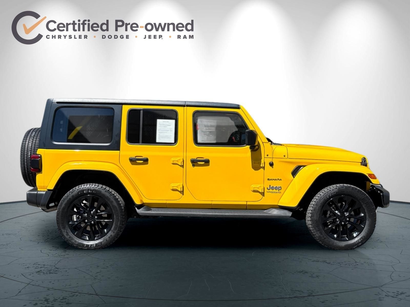2021 Jeep Wrangler Unlimited Sahara 4xe photo 2