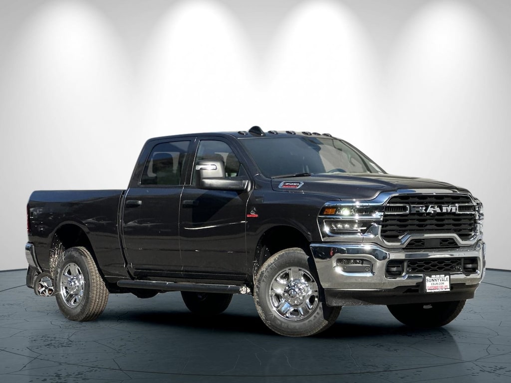 New 2026 Ram 3500 TRADESMAN CREW CAB 4X4 6'4 BOX Pickup