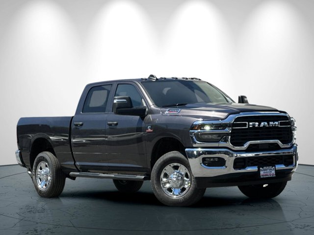 2025 Ram 3500 Tradesman photo 2