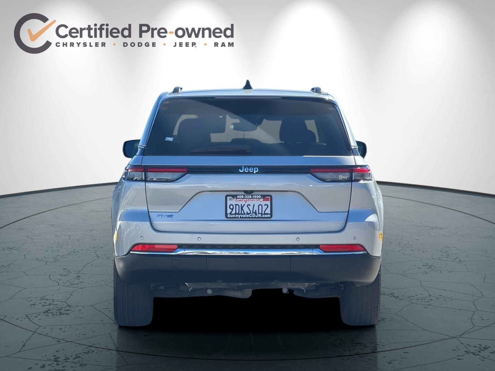 2022 Jeep Grand Cherokee 4xe photo 4