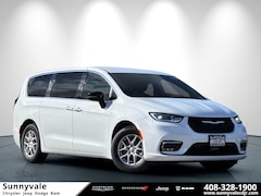 2026 Chrysler Pacifica SELECT Passenger Van