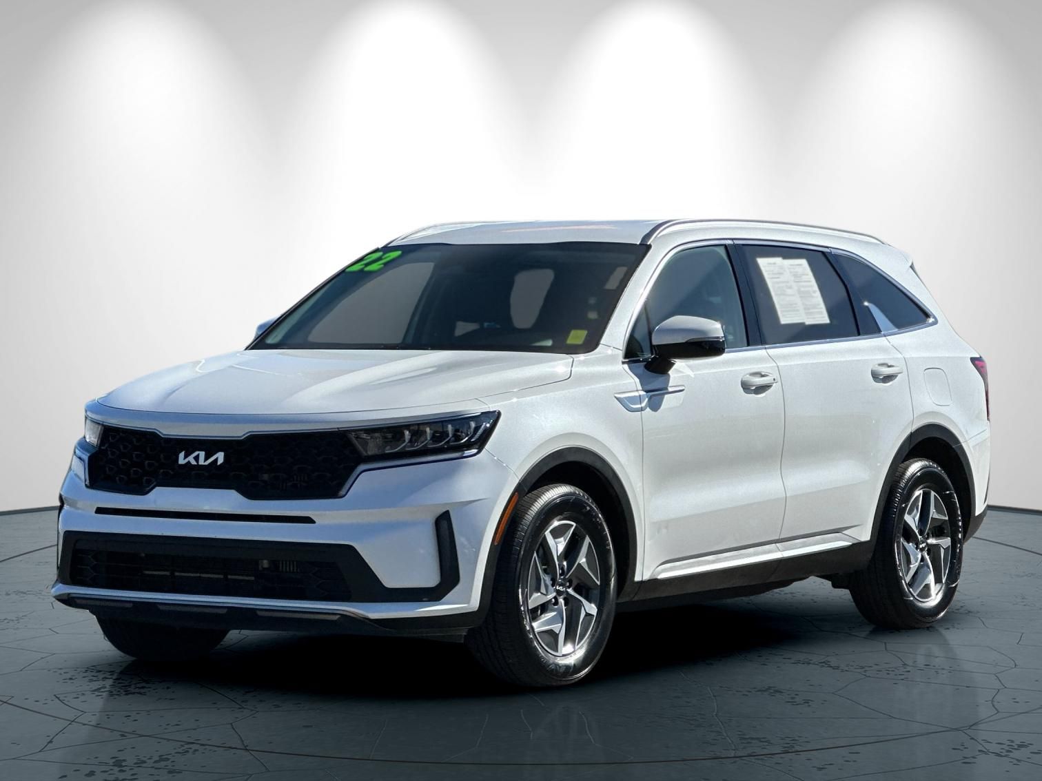 2022 Kia Sorento Hybrid S photo 3