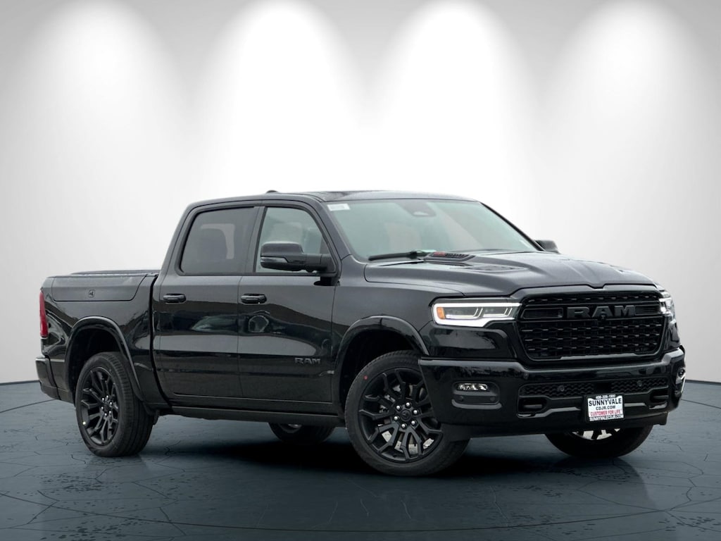 New 2026 Ram 1500 LIMITED CREW CAB 4X4 5'7 BOX Pickup