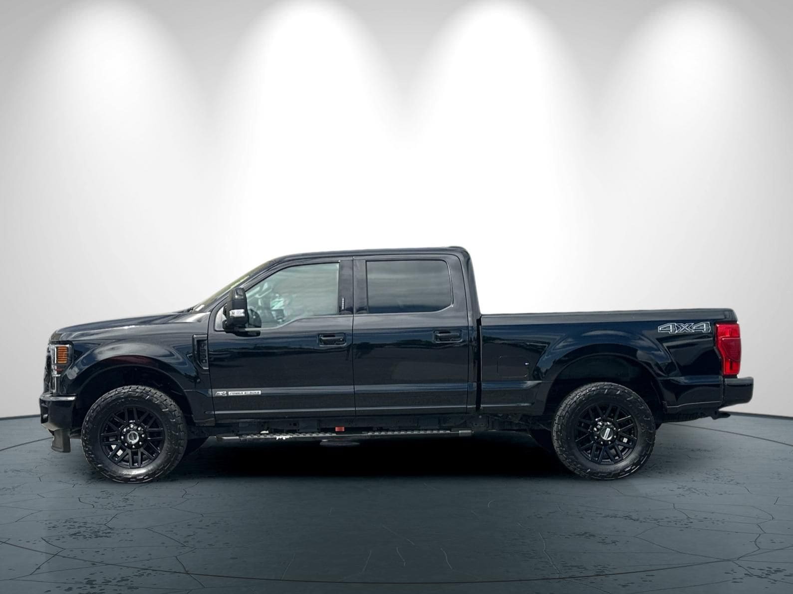 2021 Ford F-250SD Lariat photo 6
