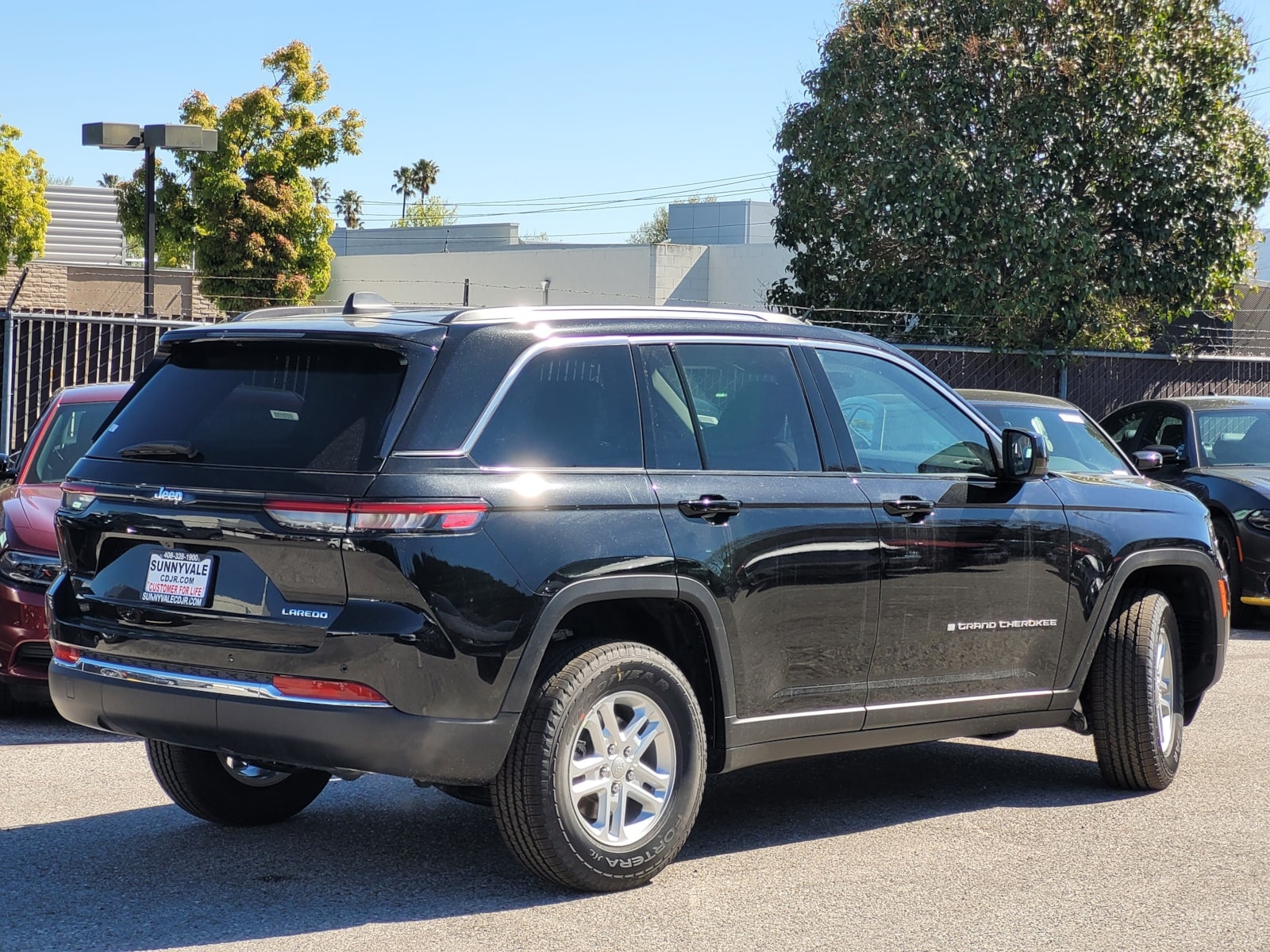 Used 2023 Jeep Grand Cherokee Laredo with VIN 1C4RJGAG5PC579133 for sale in Sunnyvale, CA