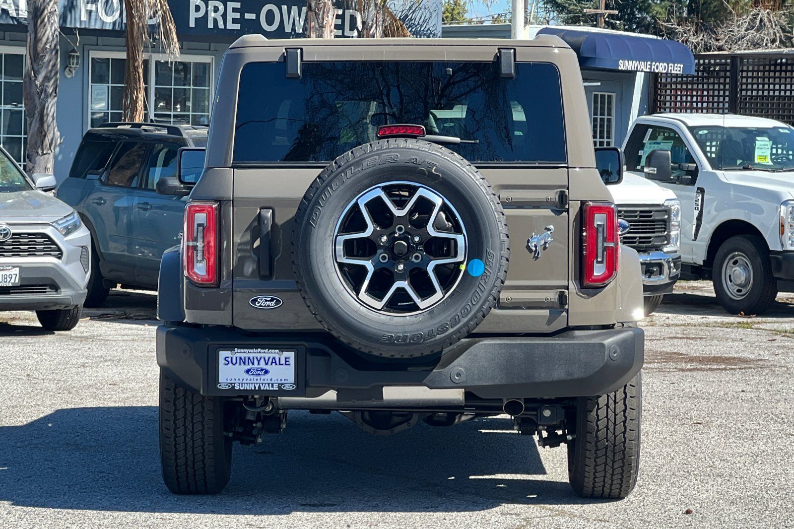 View vehicle photo 6
