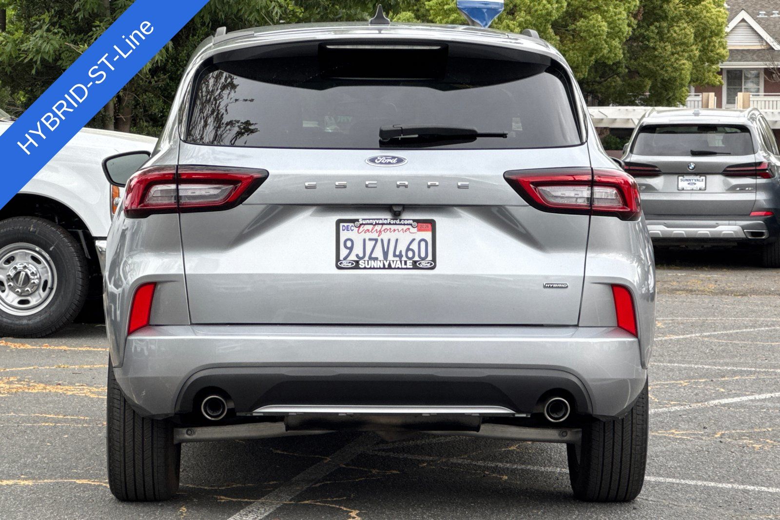 2023 Ford Escape Hybrid ST-Line photo 4