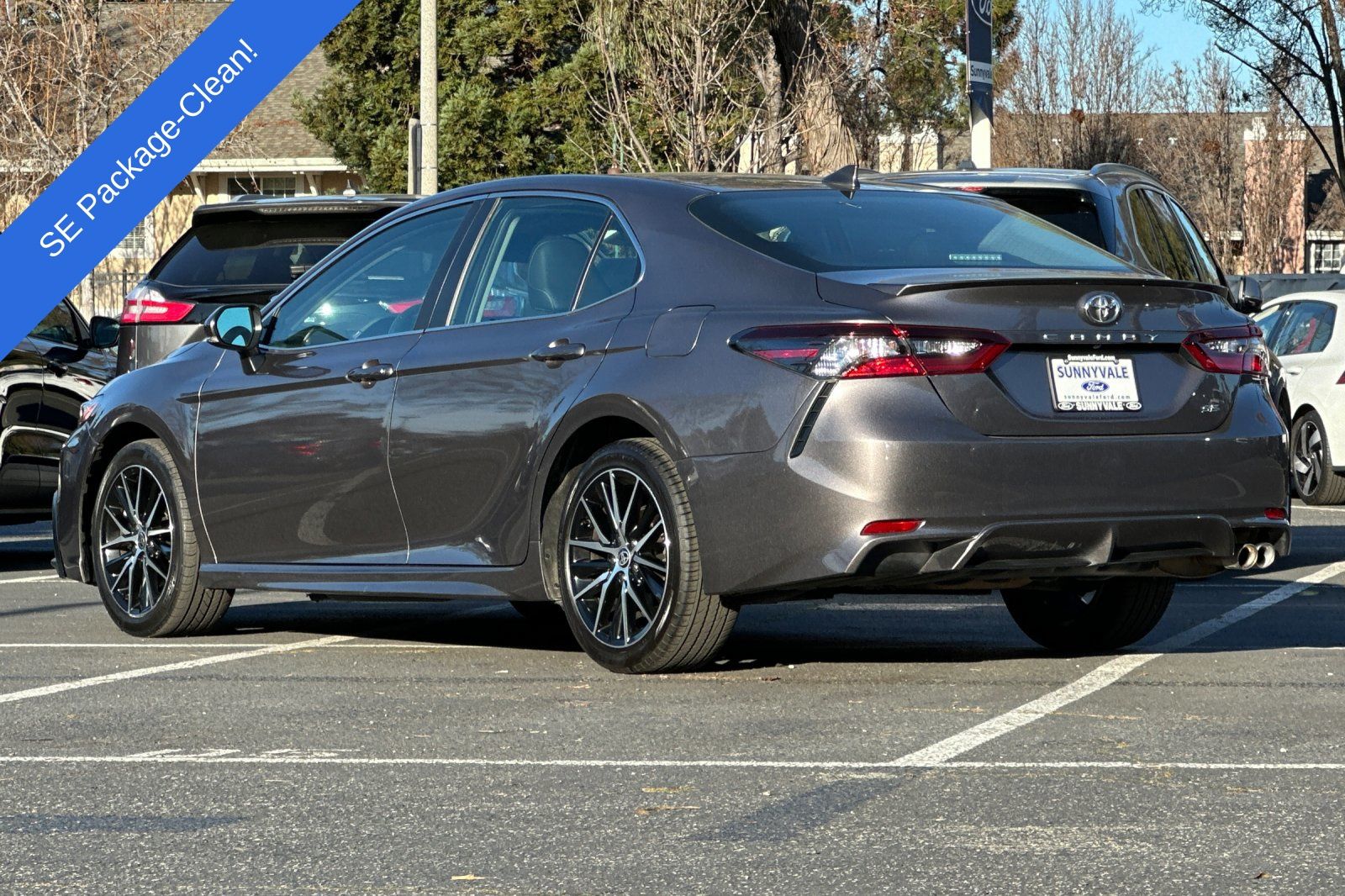 2024 Toyota Camry SE photo 5