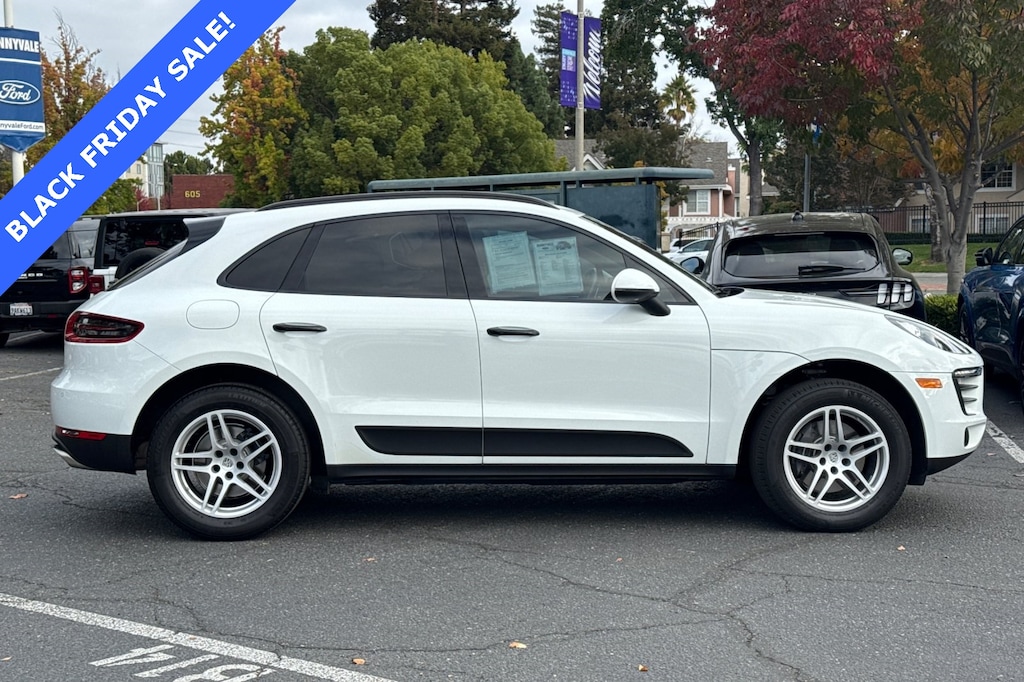 Used 2018 Porsche Macan Base SUV