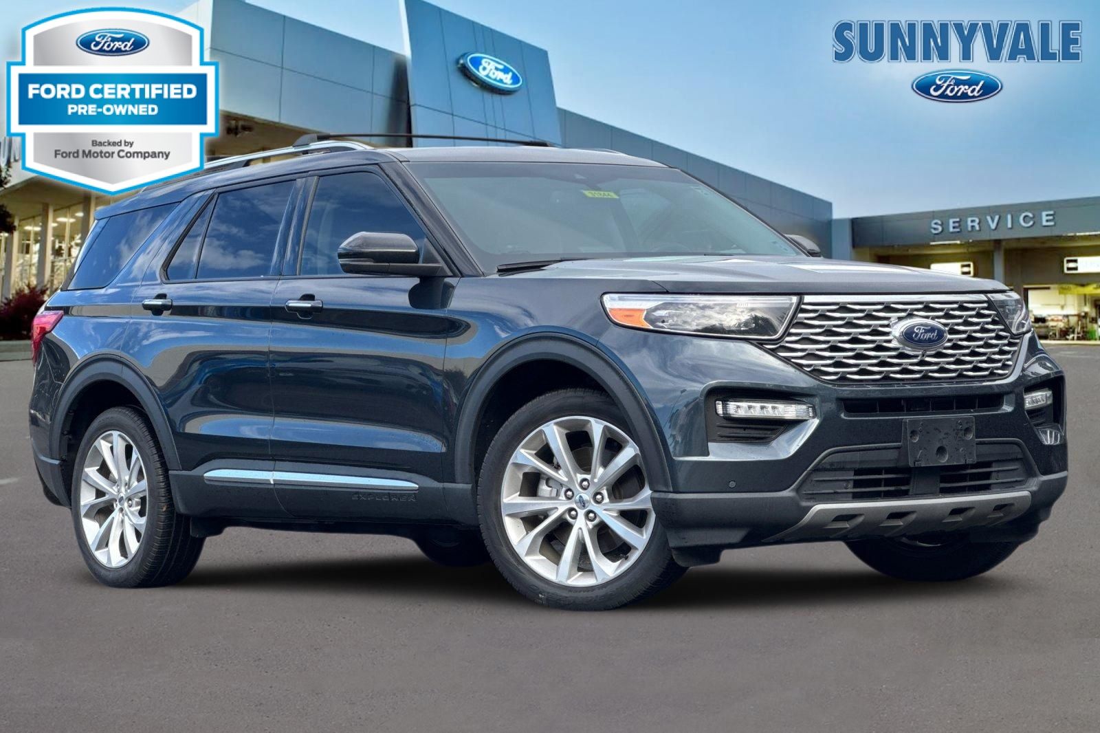 2022 Ford Explorer SUV 